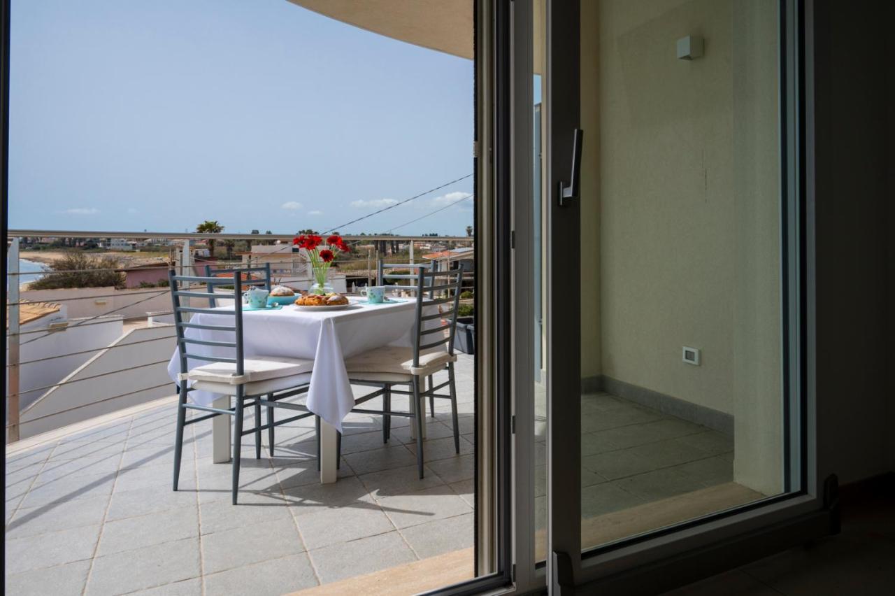 Cicirata Sea Beach - Sicilia Vacanza Avola Exteriör bild